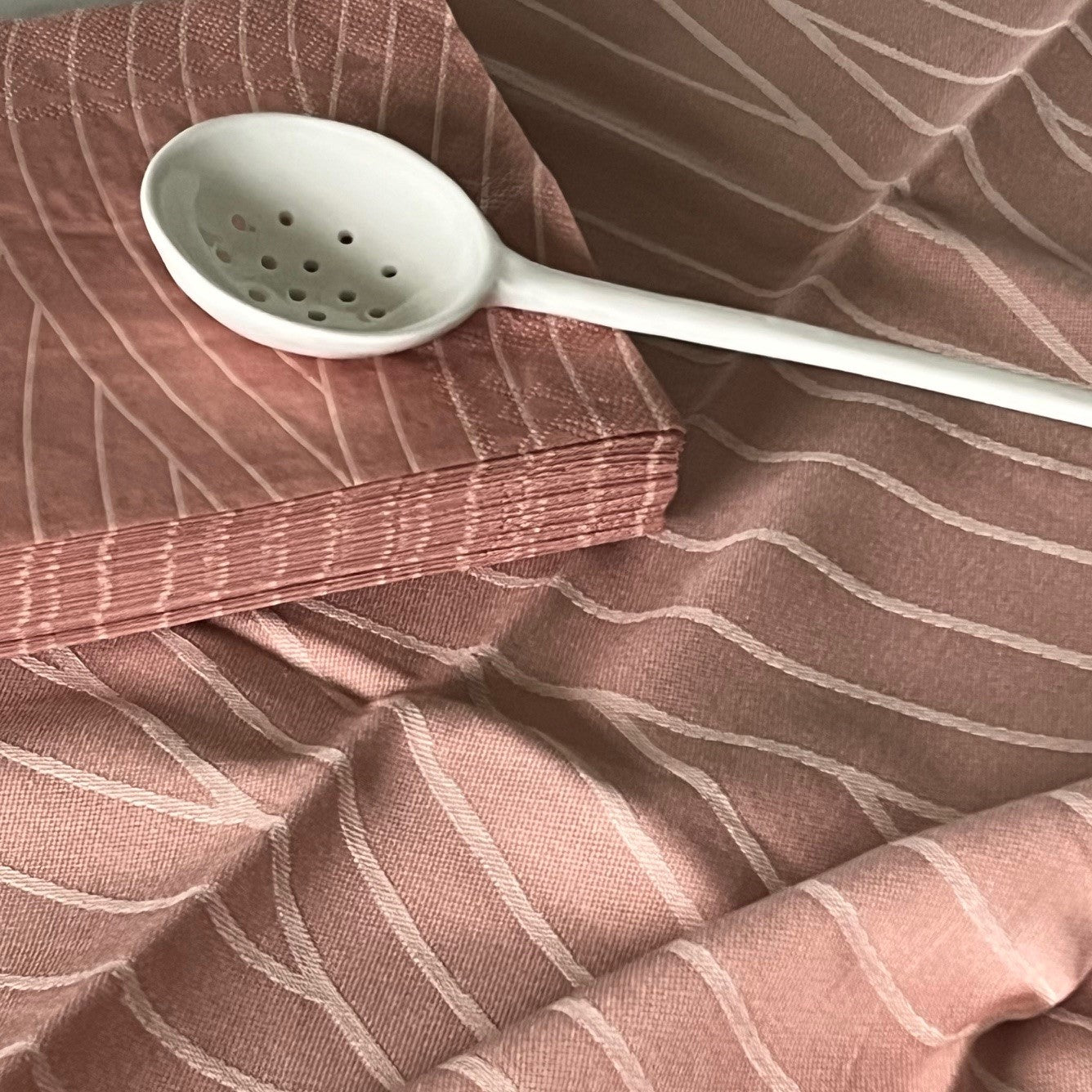 Ihanna gjafasett / viskastykki + servíettur