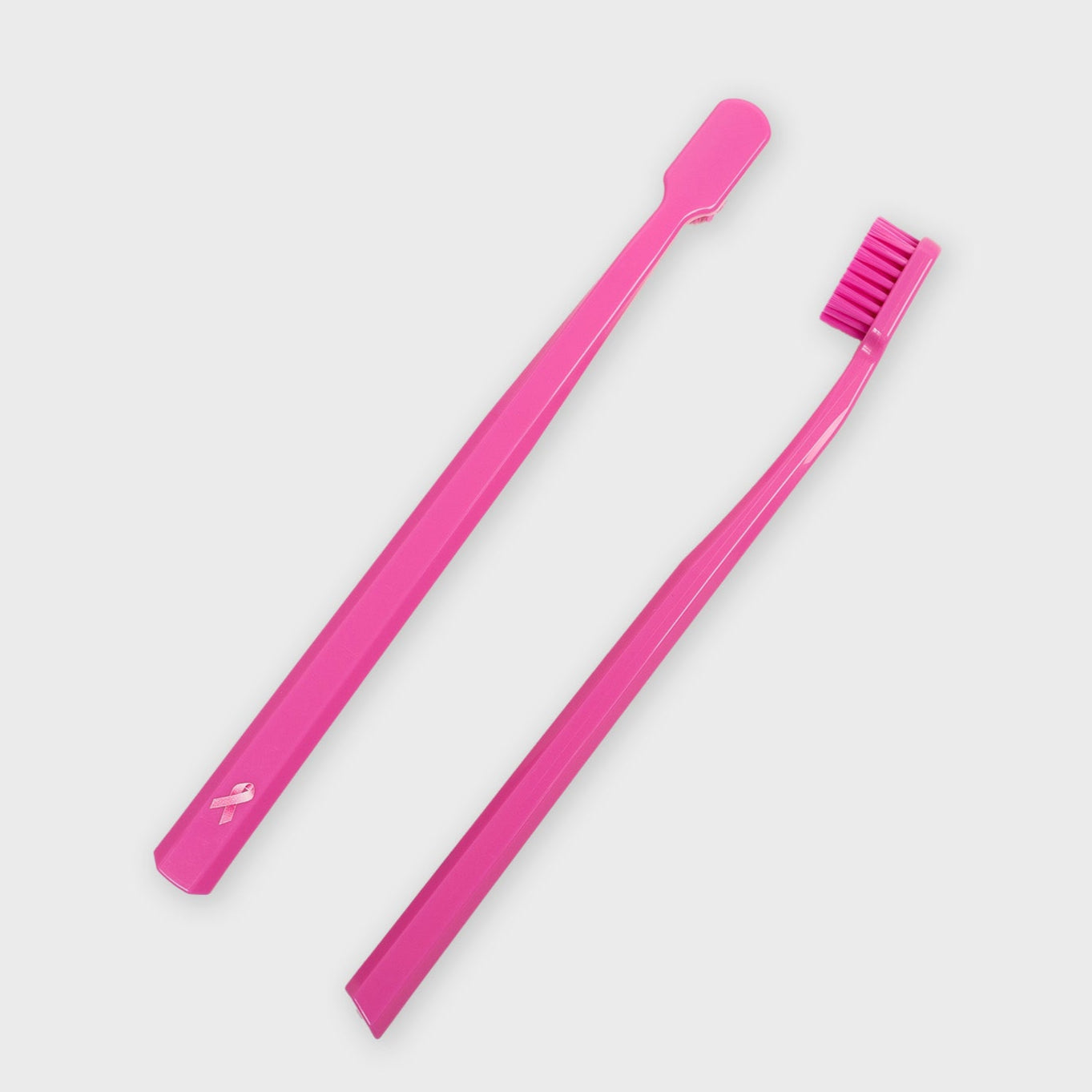 Bleikur tannbursti - Curaprox